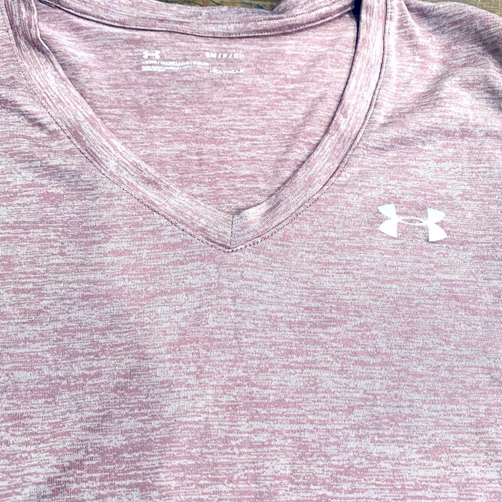 Women’s V-neck under armor top
